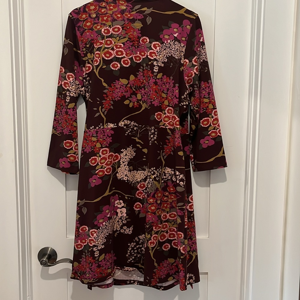 NWOT Spartina wrap dress - ladies XL. Beautiful floral print in dark magenta. - Picture 5 of 11